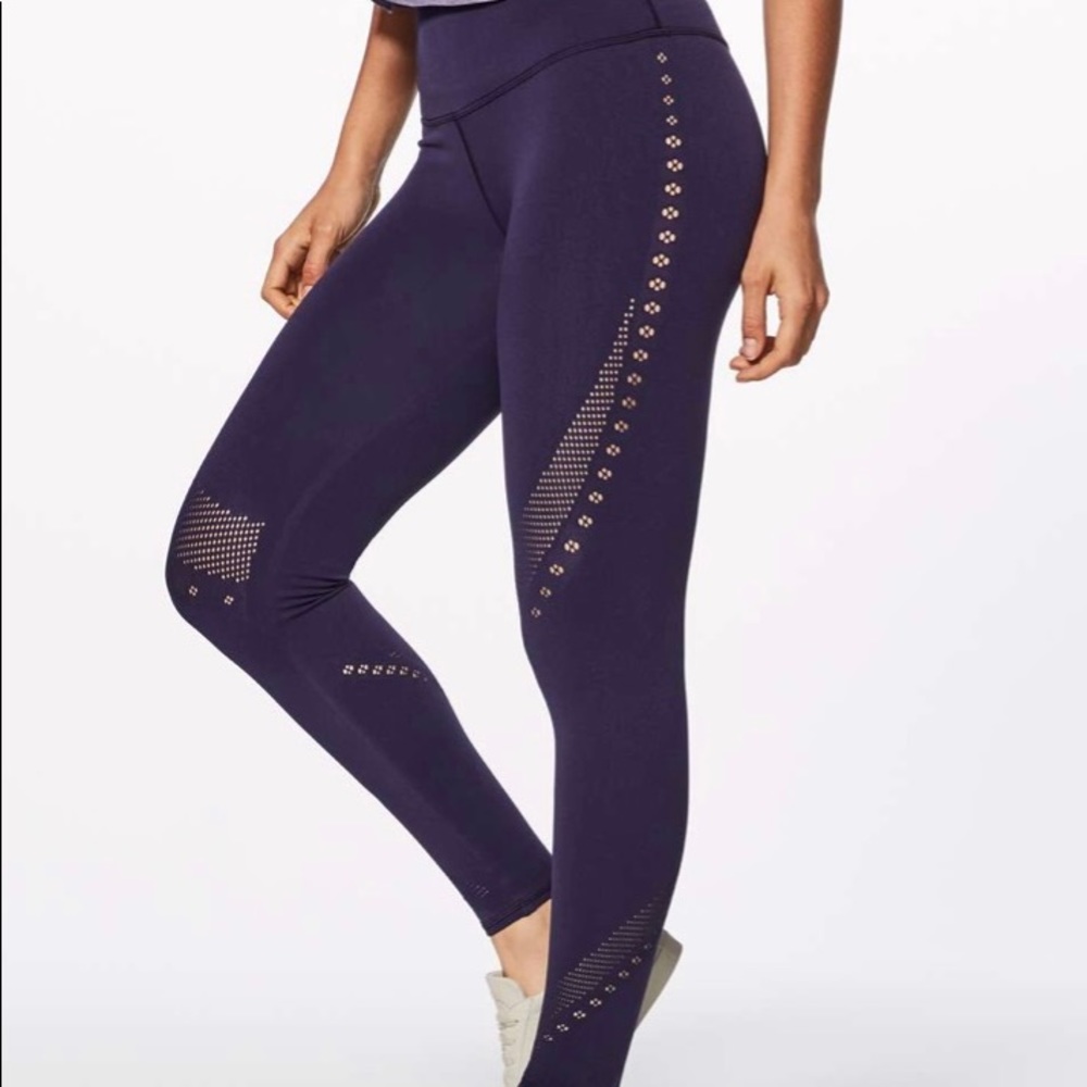 Reveal Tight 7/8 Tight Posy size 10